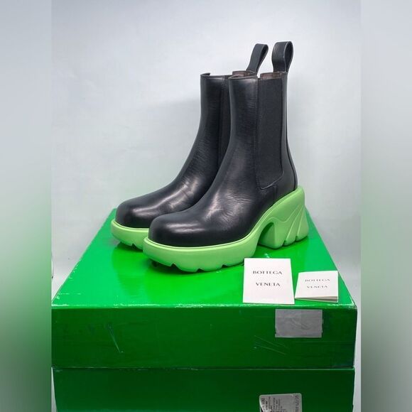 Bottega Veneta Black Flash Chelsea Boots size 38 - Picture 12 of 14